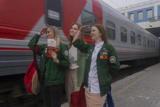 Бойцы студенческих отрядов